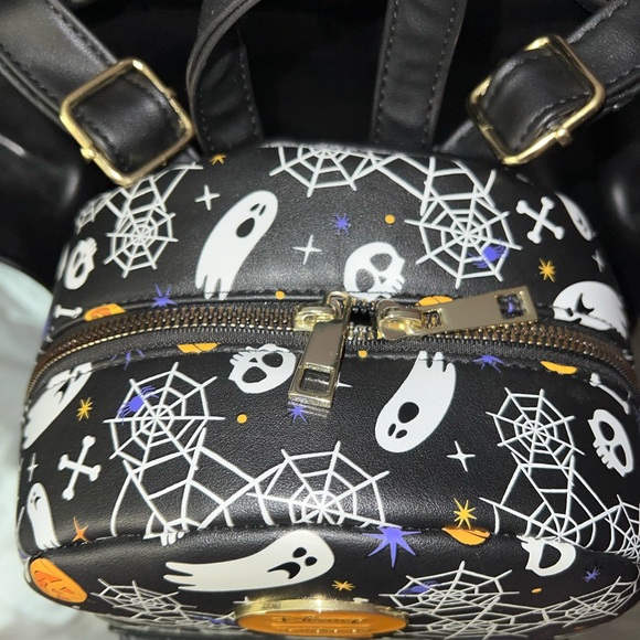 Her Universe Disney Mickey Mouse Halloween Skeleton Backpack - Picture 4 of 12